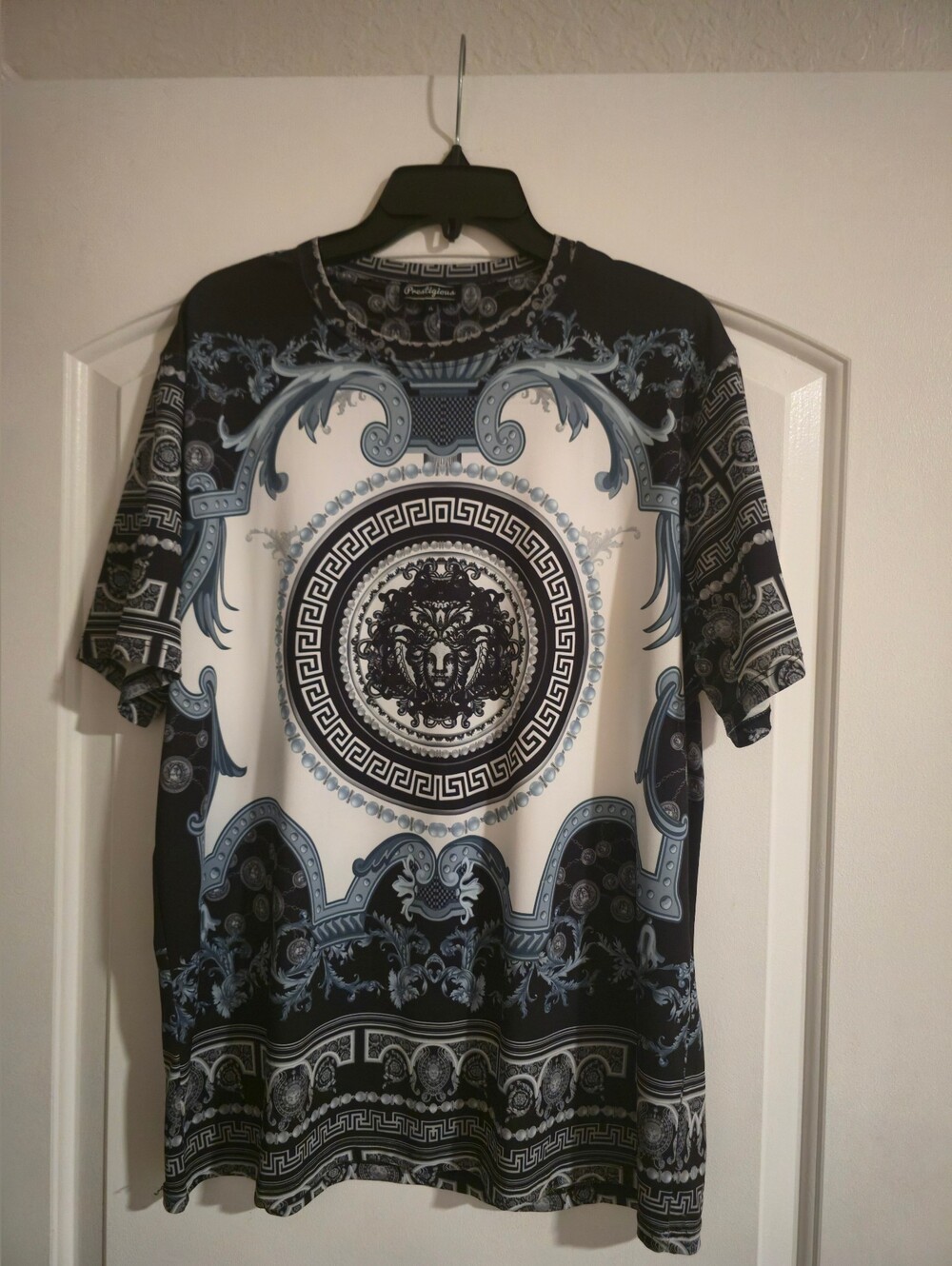 Baroque Medallion Short Sleeve Shirt - Black & Grey